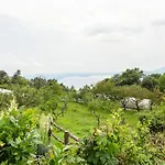 In With Views 別荘 ヴェルバーニア