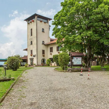 Spacious In With Garden Holiday home Verbania