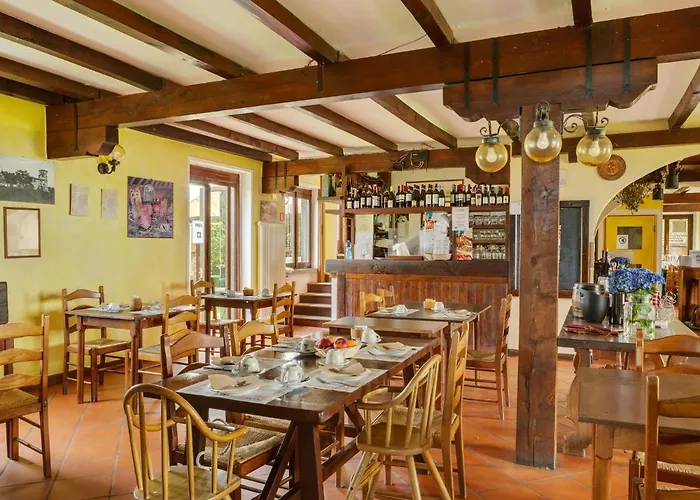 In With Views * Verbania